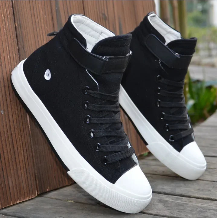Shoes D12 (Black White) - Dacosi